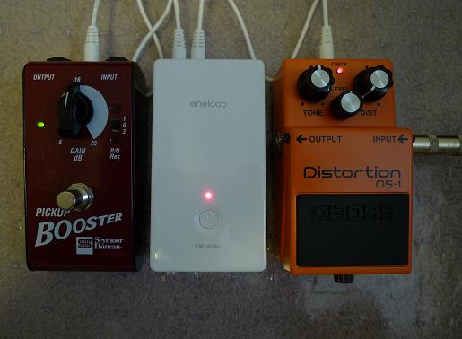 The pedal juice easily powering a Seymour Duncan Pickup Booster pedal and a Boss DS-1 pedal.