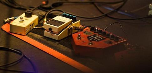 Albert guitar pedalboard