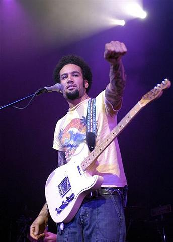 Ben Harper with telecaster