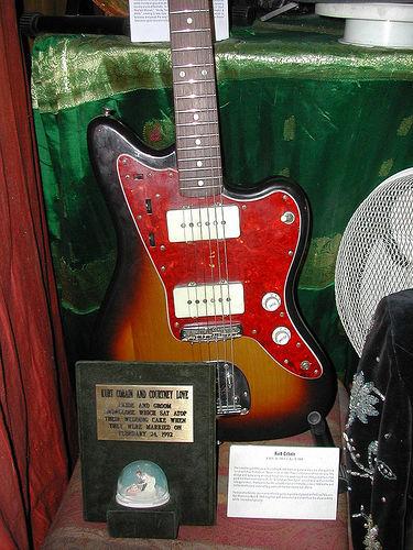 Kurt Cobain guitar
