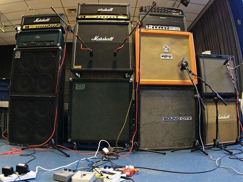 Guitar amps