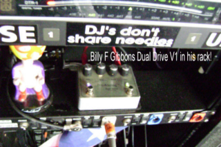 Billy sales gibbons pedalboard