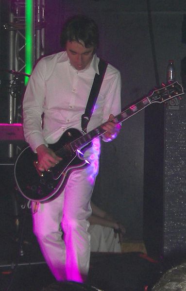 Jeff on Gibson guitar